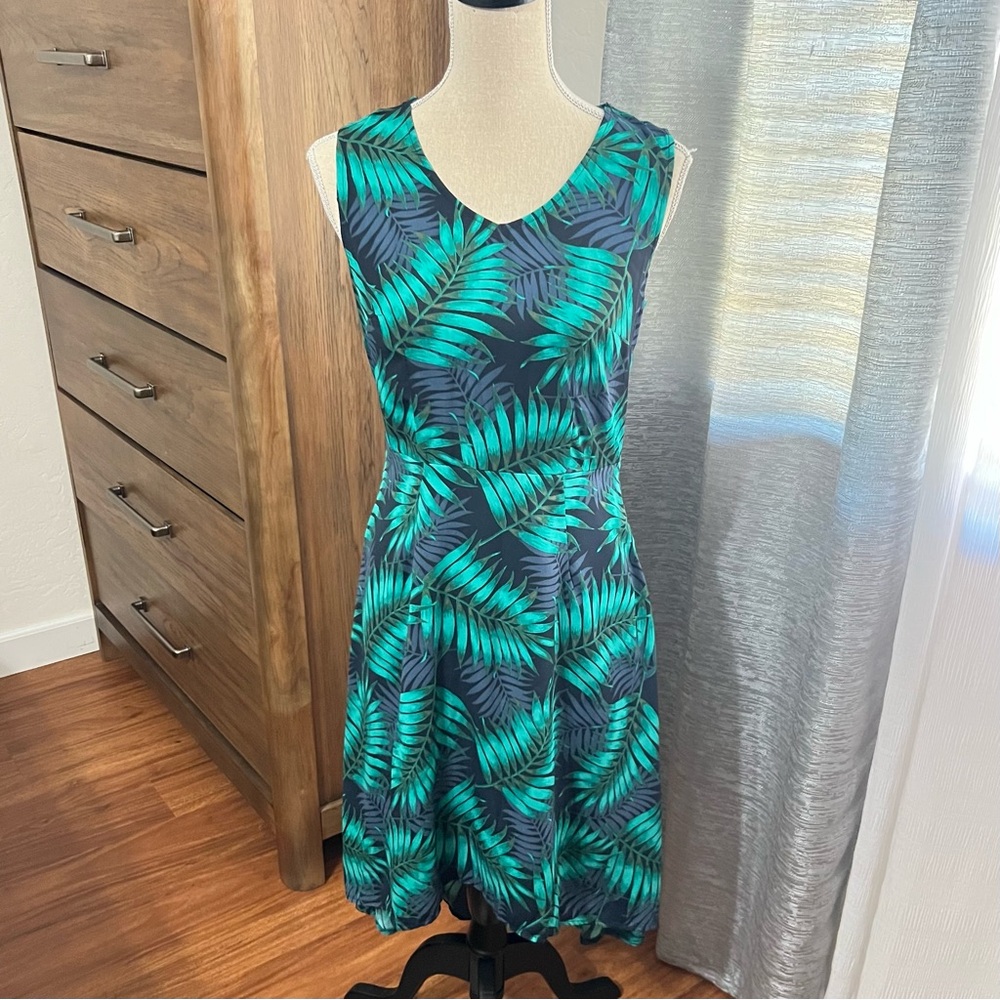 Tropical Green Sleeveless Dress